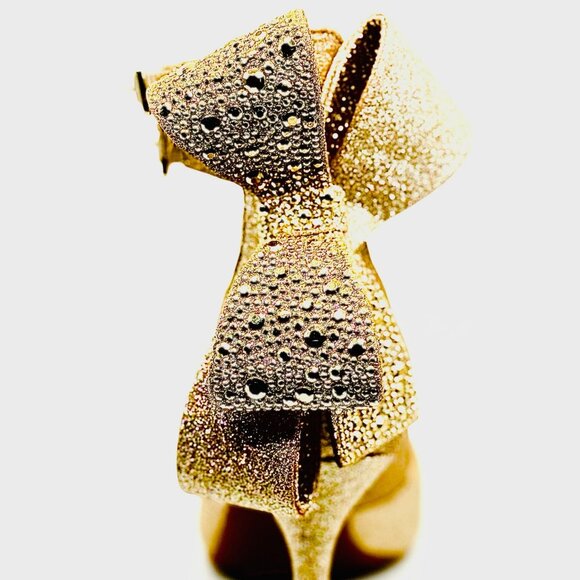 Gianni Bini Champagne Gold Glitter Bow Pumps | Size 6 - Picture 4 of 5